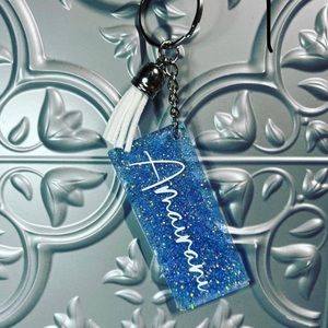 CUSTOM NAME KEYCHAINS😍😍💓